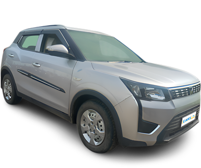 Mahindra XUV300-img